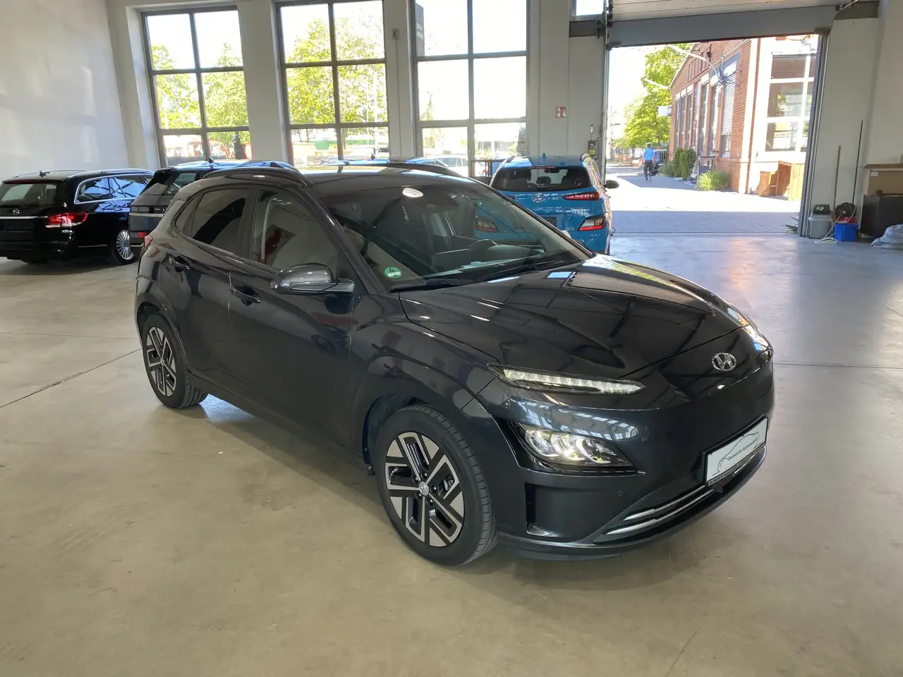 Hyundai KONA Trend 64kWh SoH 97,2% NAV ACC WäPu 4