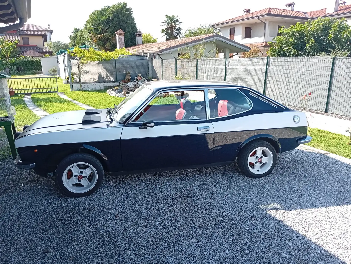Fiat 128 coupé 1,100 L - 1
