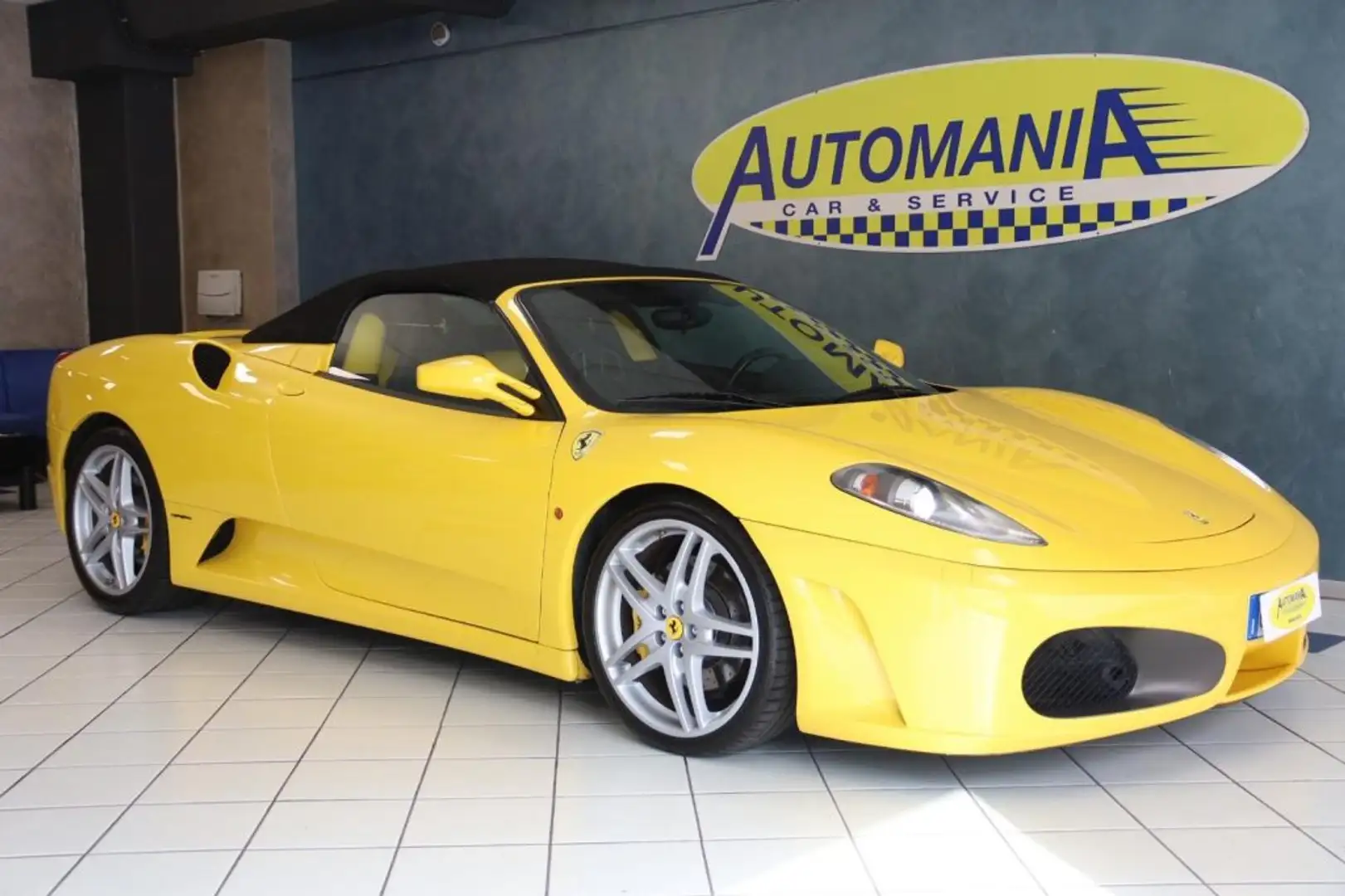 Ferrari F430 Spider F1 (da collezionista, tagliandi uff./cert.) Žlutá - 2
