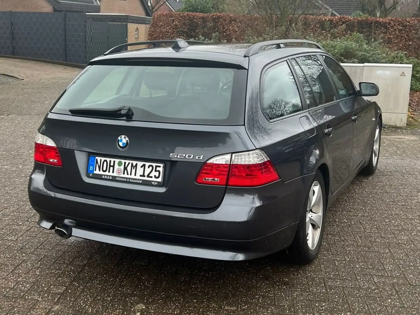 BMW 520 520d Touring Aut. Grijs - 2