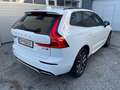 Volvo XC60 B4 R-Design AWD Geartronic Weiß - thumbnail 3