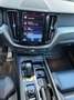 Volvo XC60 B4 R-Design AWD Geartronic Weiß - thumbnail 8