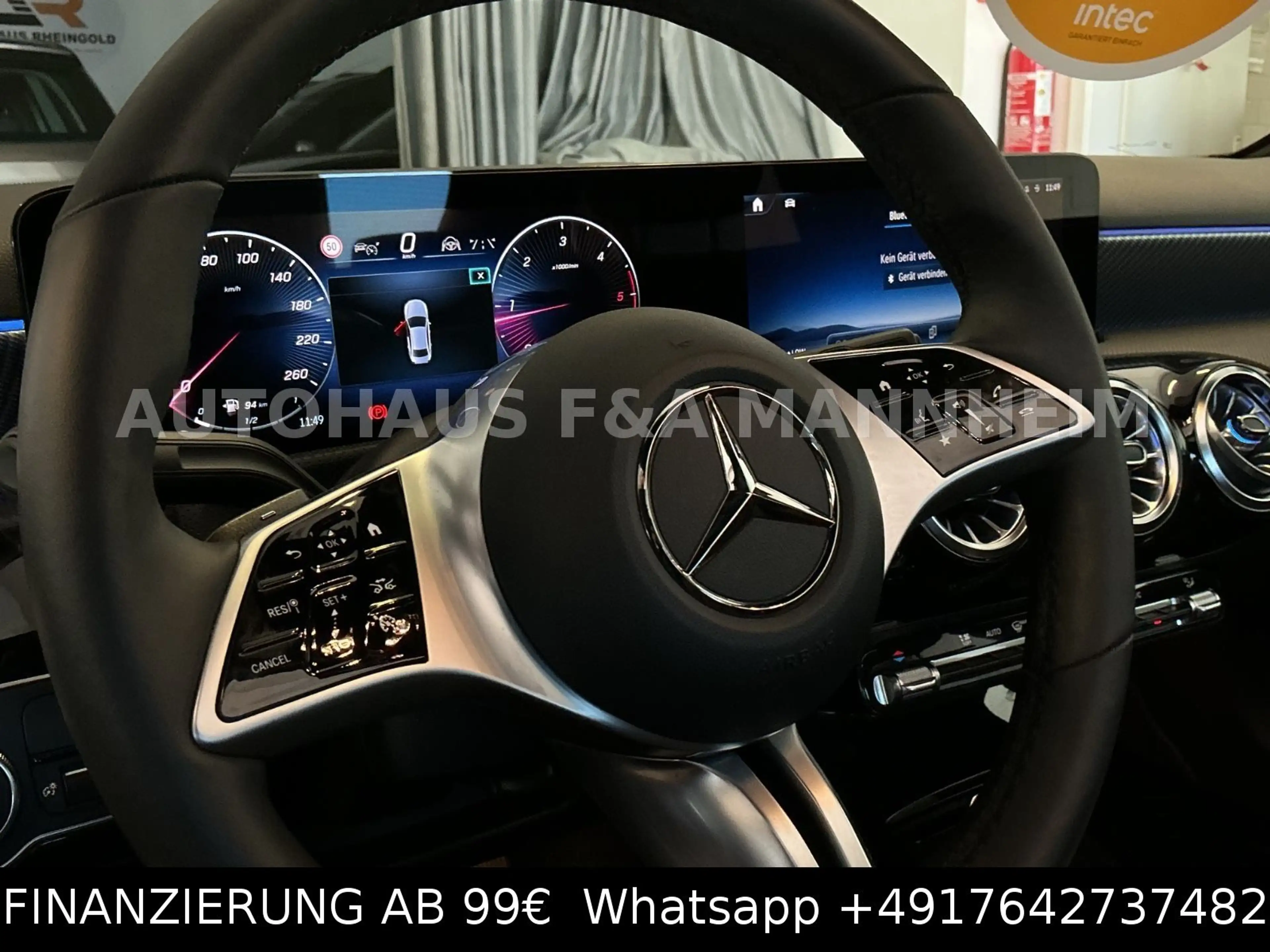 Mercedes-Benz A 220 d  Limousine Pano Acc Progressive AHK Navi — photo 11