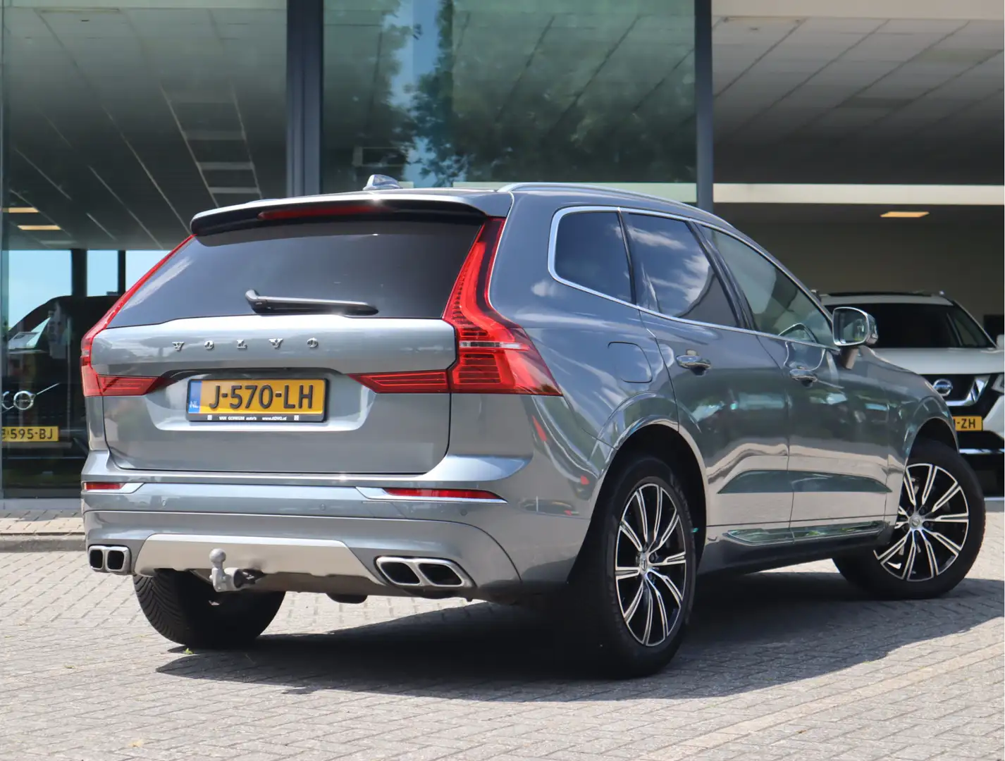 Volvo XC60 2.0 B4 Inscription / Trekhaak Grigio - 2