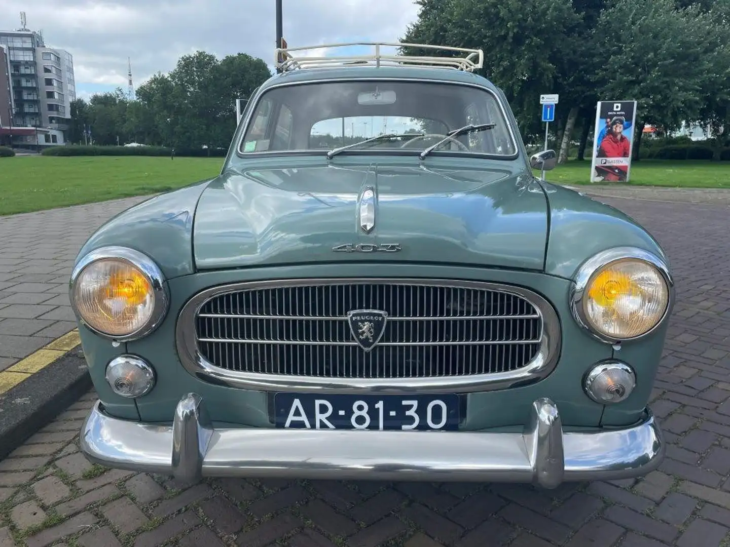 Peugeot 403 Groen - 1