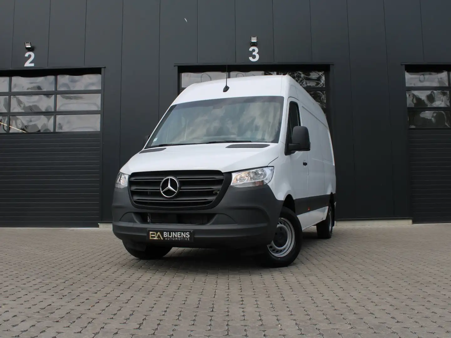 Mercedes-Benz Sprinter 317 2.0 CDI L2H2 RWD Functional (EU6d) Blanco - 1