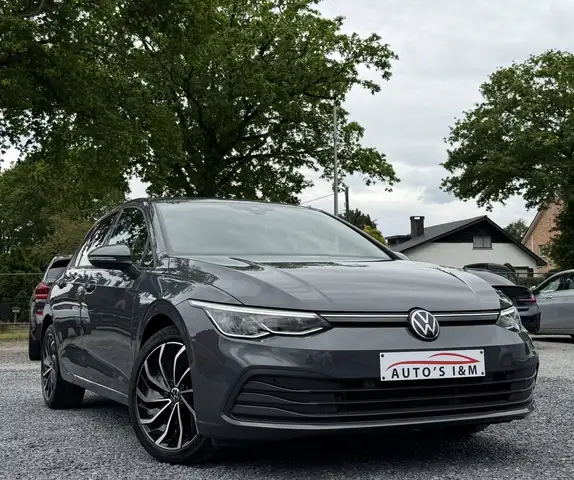 Volkswagen Golf view 2