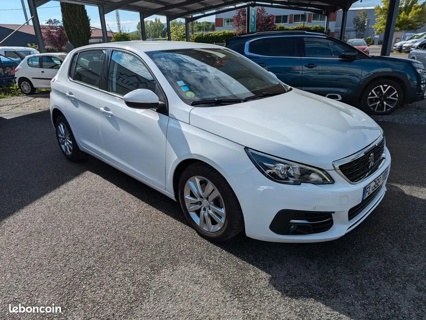 Peugeot 308 1.5 blue hdi 130 eat8 active business, camera Blanc - 2