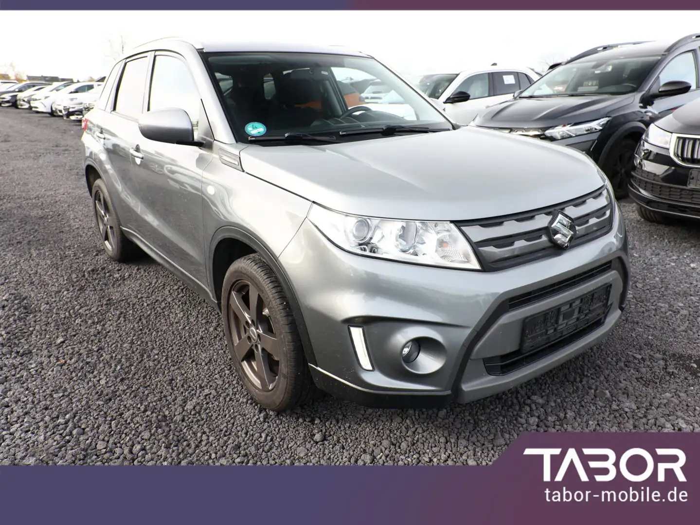 Suzuki Vitara 1.6 120 Aut. Comfort Kam SHZ Temp LM17Z Argento - 2