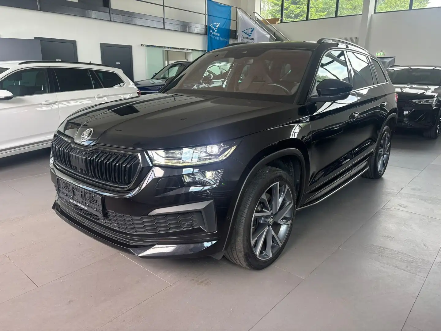 Skoda Kodiaq Sportline 2.0 TSi 4x4/Pano/STHZ/ACC/CAN Noir - 1