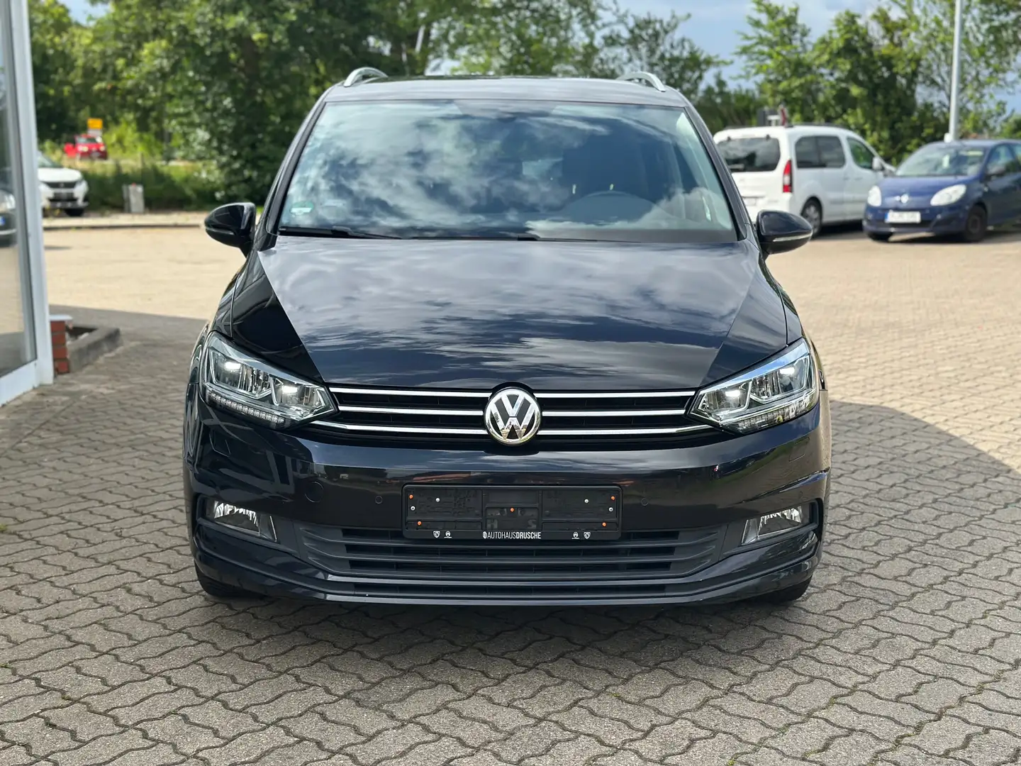 Volkswagen Touran Comfortline PDC Lenkradheizung Sitzheizung ACC AHZ Noir - 2