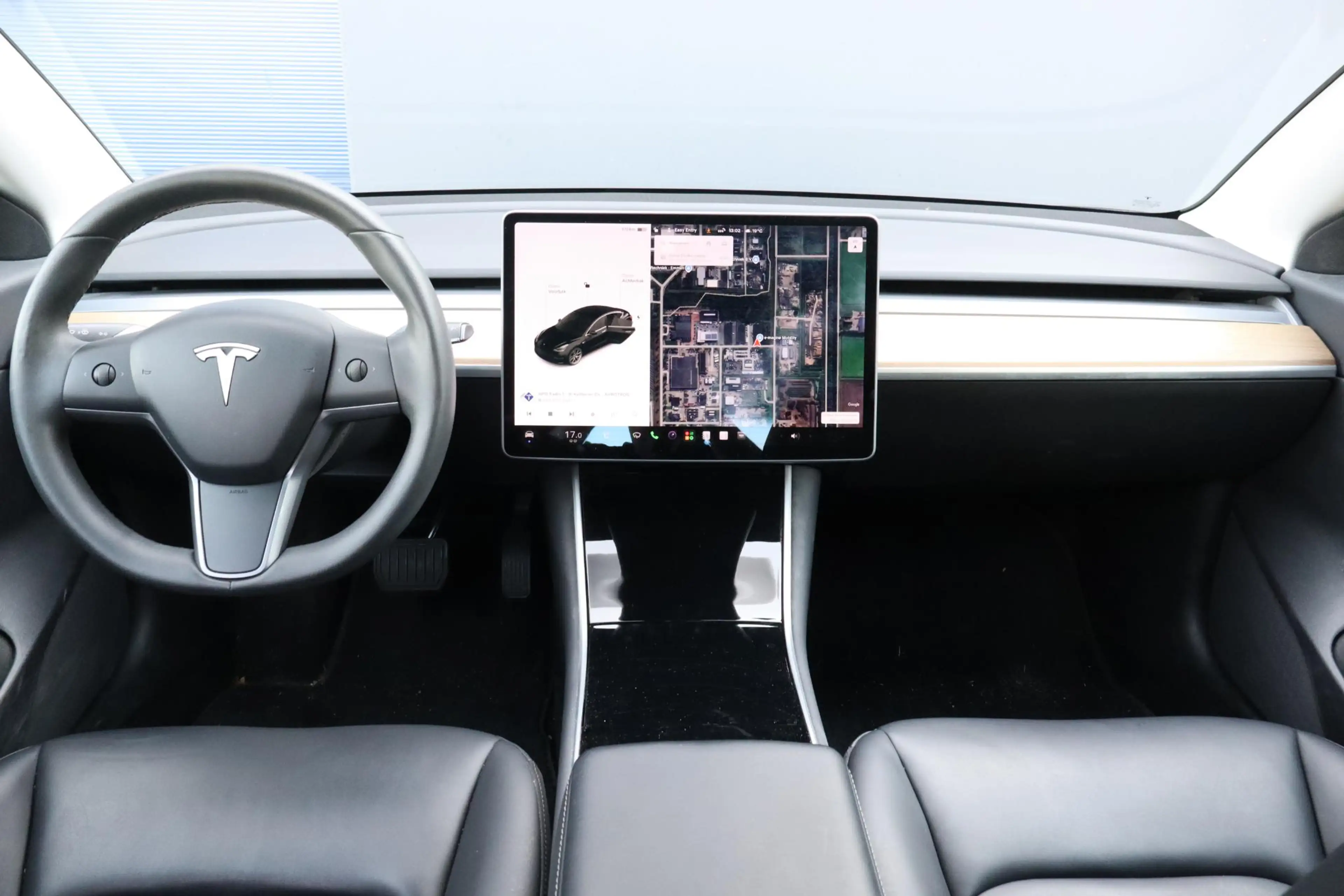 Tesla Model 3 Standard RWD Plus 60 kWh | 87,9% | Full Self-Drivi — photo 3