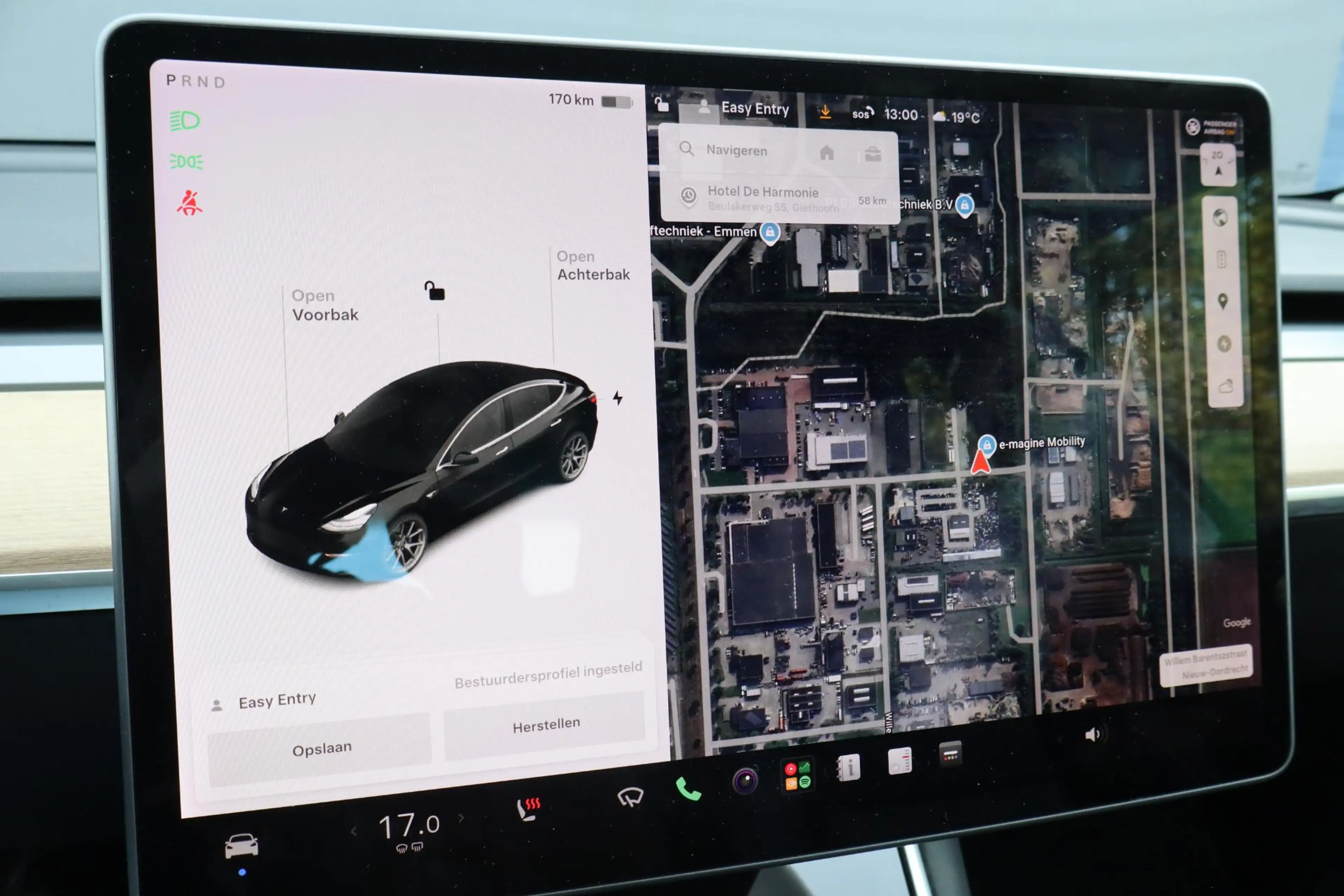 Tesla Model 3 Standard RWD Plus 60 kWh | 87,9% | Full Self-Drivi — photo 10