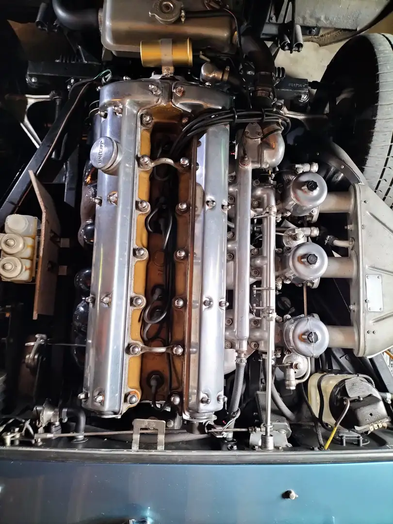 Jaguar E-Type Series 1 FHC. 3.8 Matching Nrs/Colors Blauw - 2