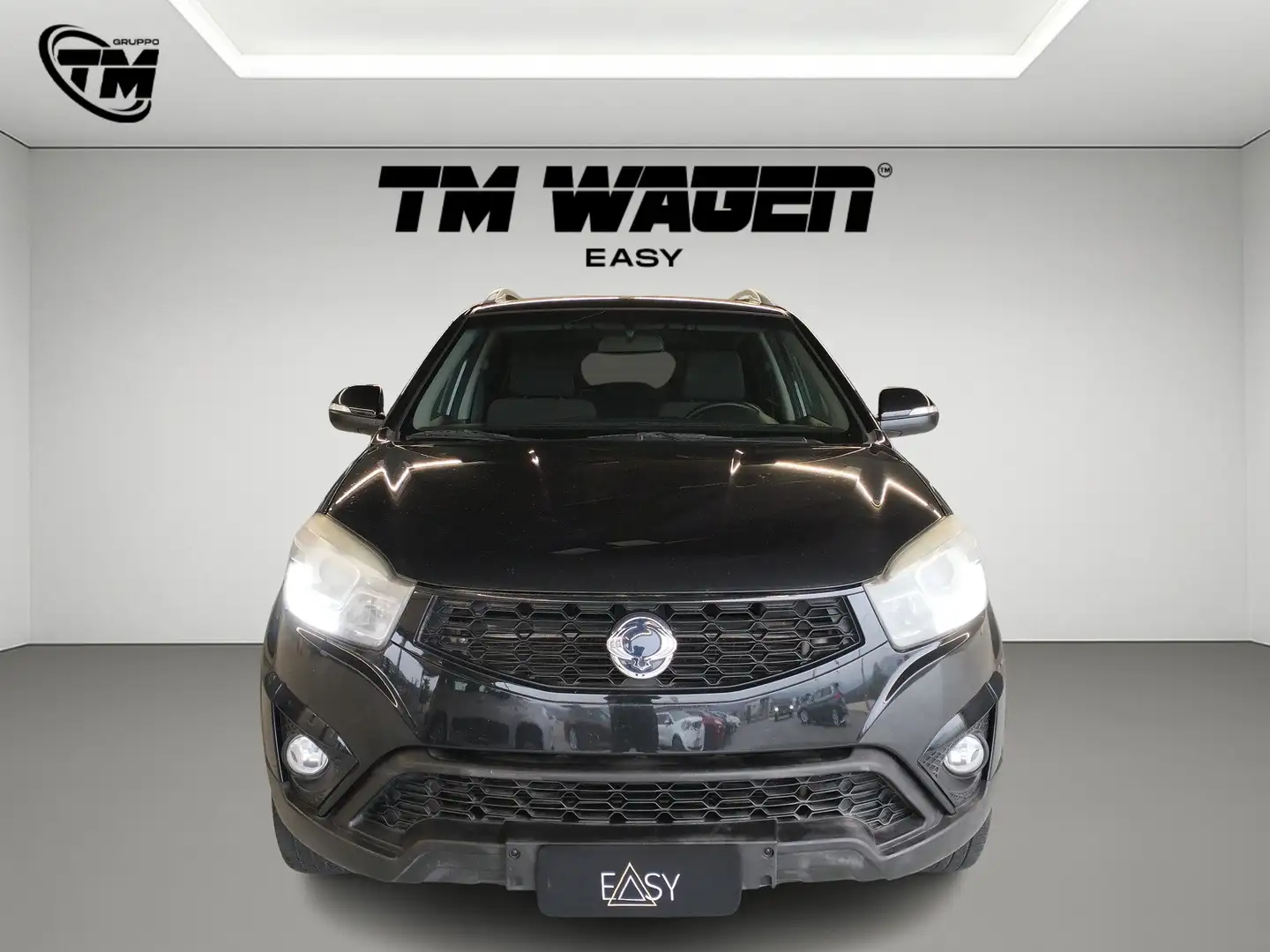 SsangYong Korando 2.0 Limited Gpl 2wd Schwarz - 2