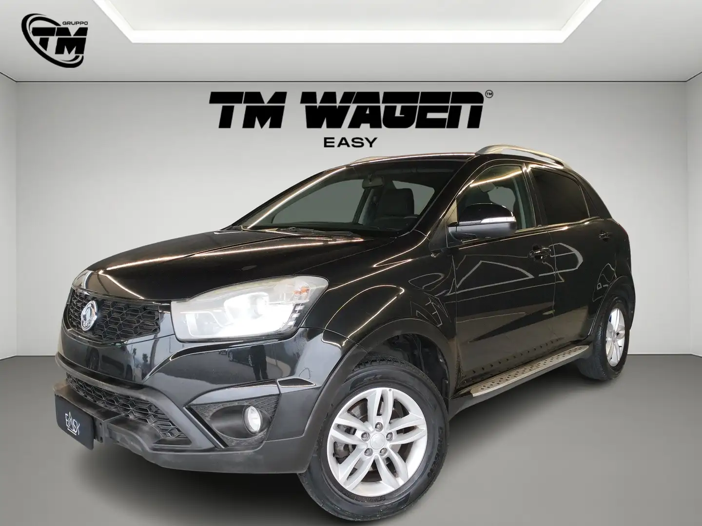SsangYong Korando 2.0 Limited Gpl 2wd Schwarz - 1
