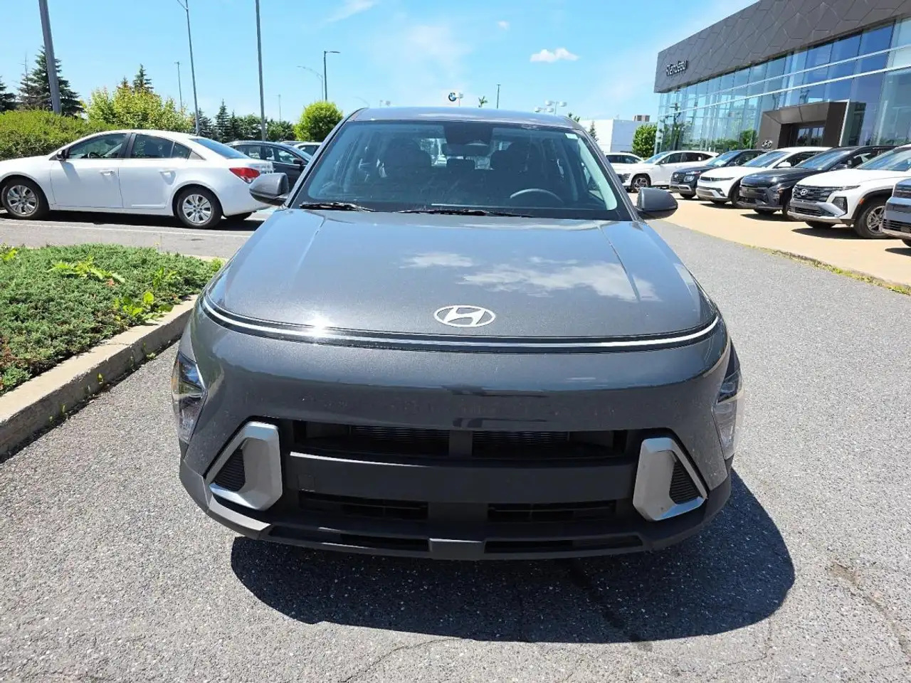 Hyundai KONA снимка Hyundai KONA