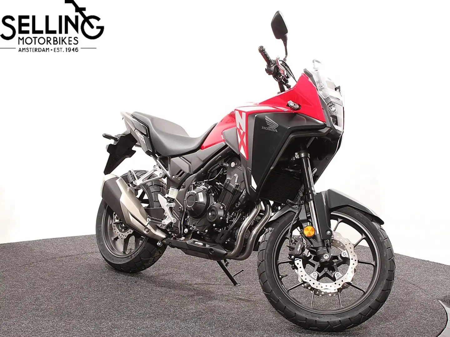 Honda NX 500 Zwart - 2