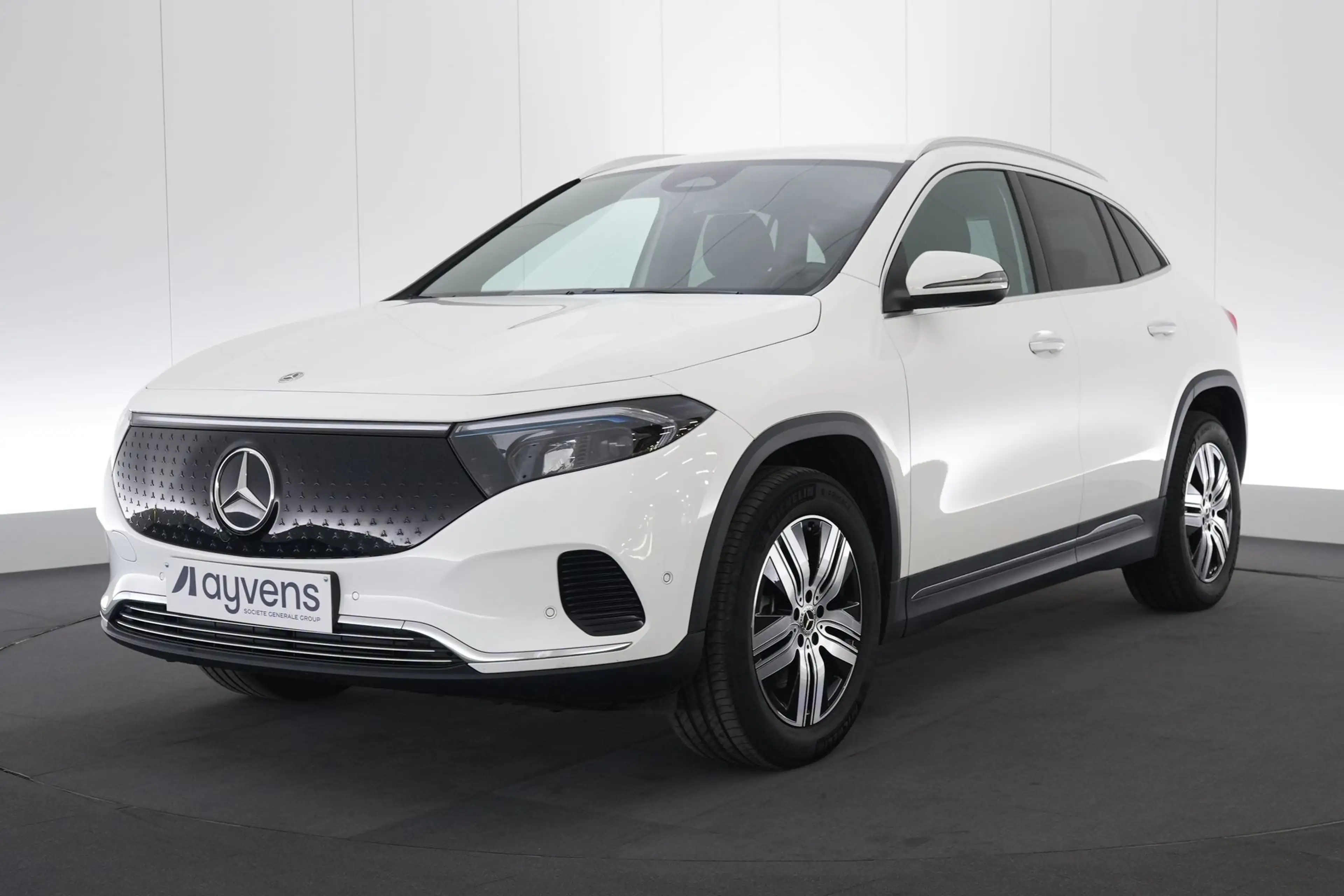 Mercedes-Benz EQA 250 250+ Luxury Line LEDER/CUIR LED GPS PDC CAM Verw.