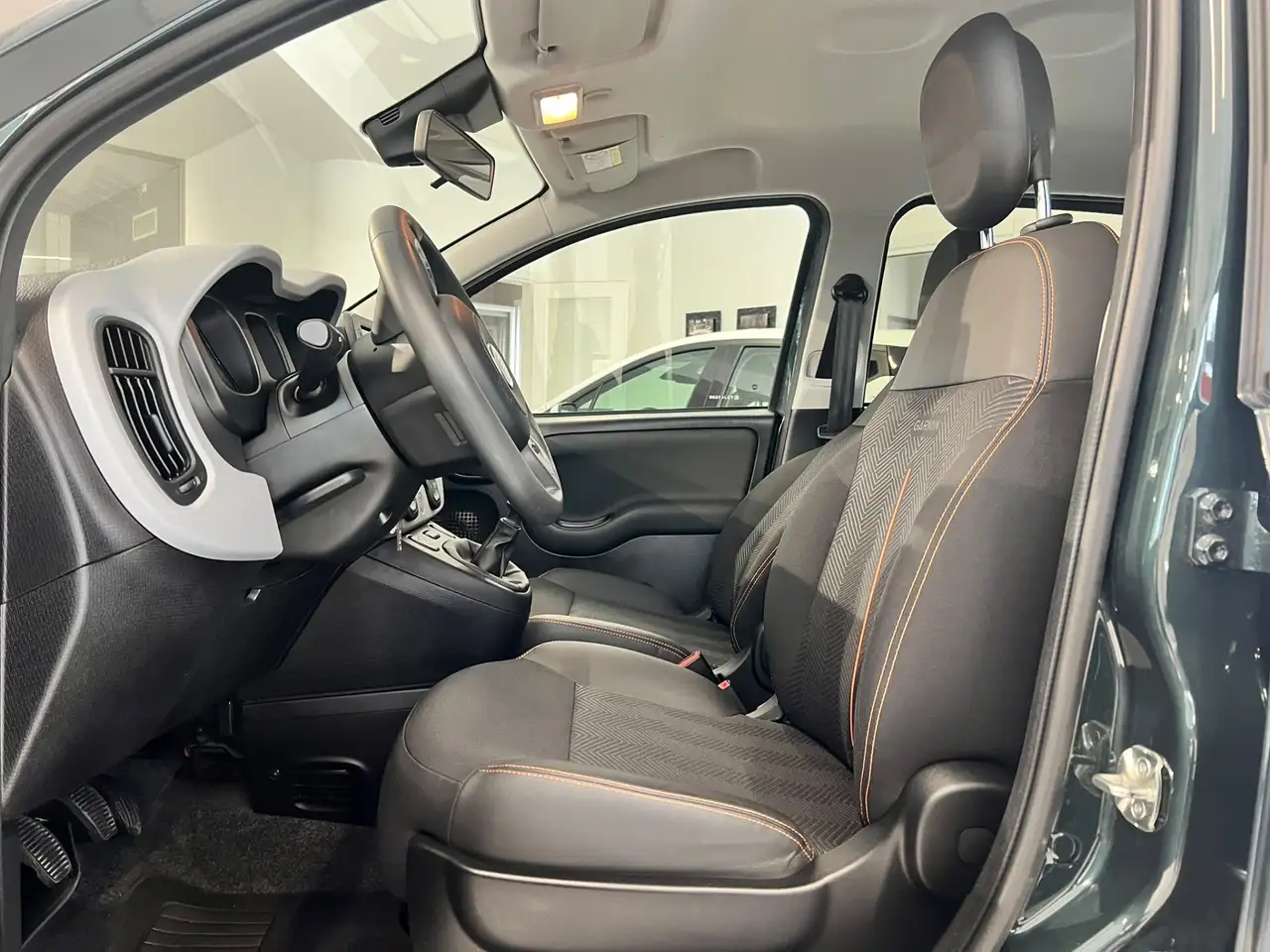 Fiat Panda 1.0 FireFly S&S Hybrid Garmin, миниатюра 10