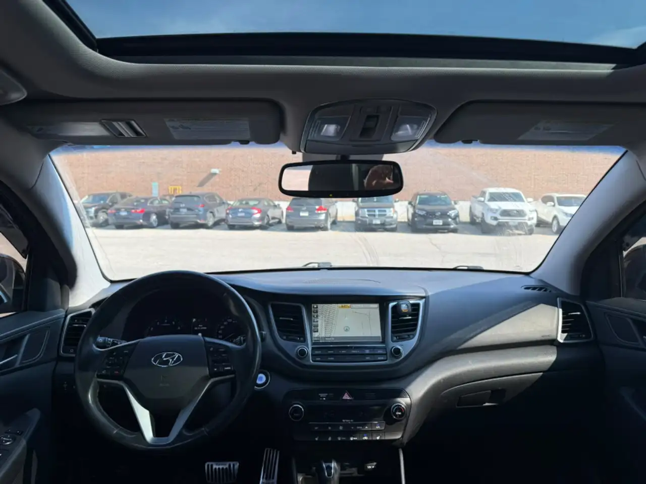 Hyundai TUCSON снимка Hyundai TUCSON