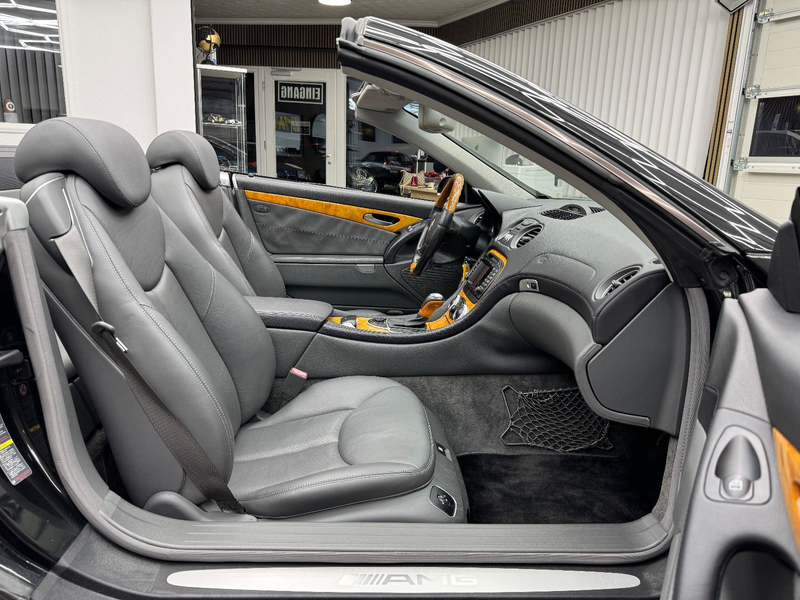 Mercedes-Benz SL 350 Roadster / AMG-Paket Xenon Tempomat — photo 12
