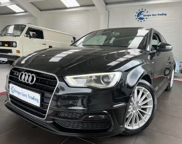 Audi A3 1.6 TDI 110 CH S-LINE GAR 12M