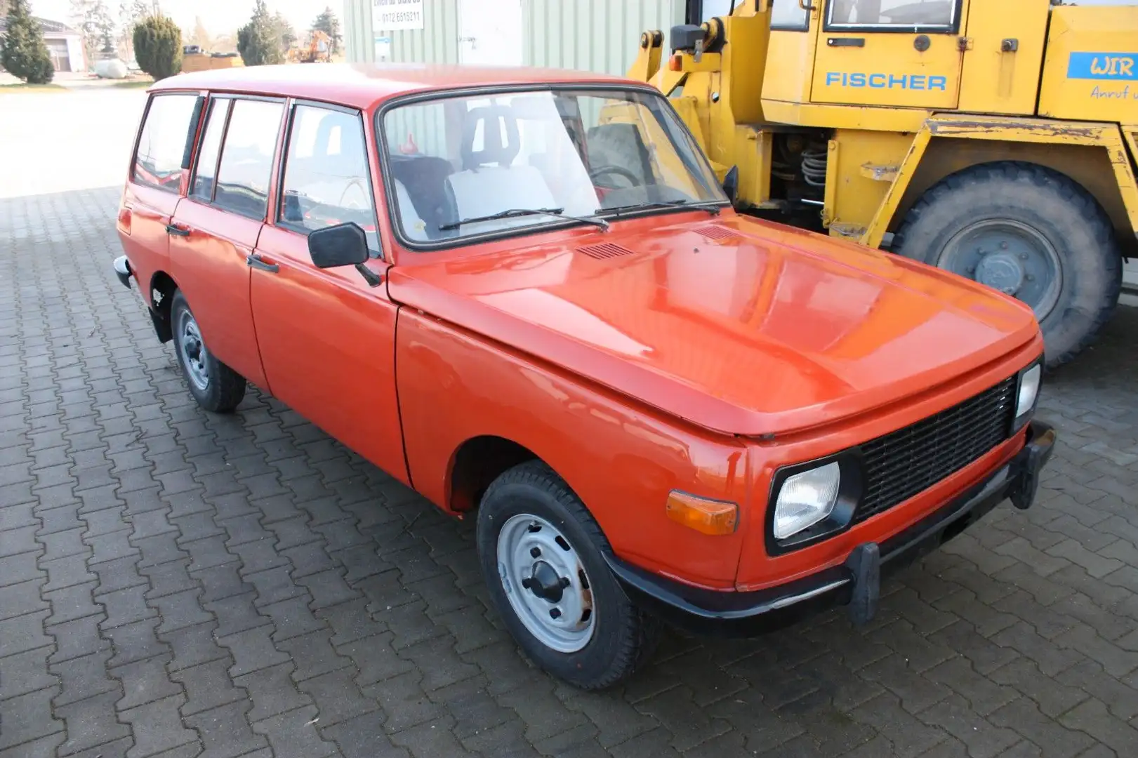 Wartburg 353 Tourist 2-Takt inkl. Gutachten Piros - 1