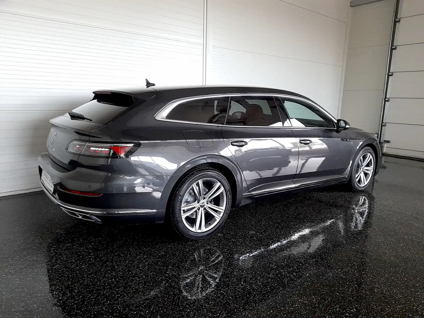 Volkswagen Arteon SB R-LINE 2,0 TDI DSG *STANDHZG / LED MIT DYN B... Grau - 2