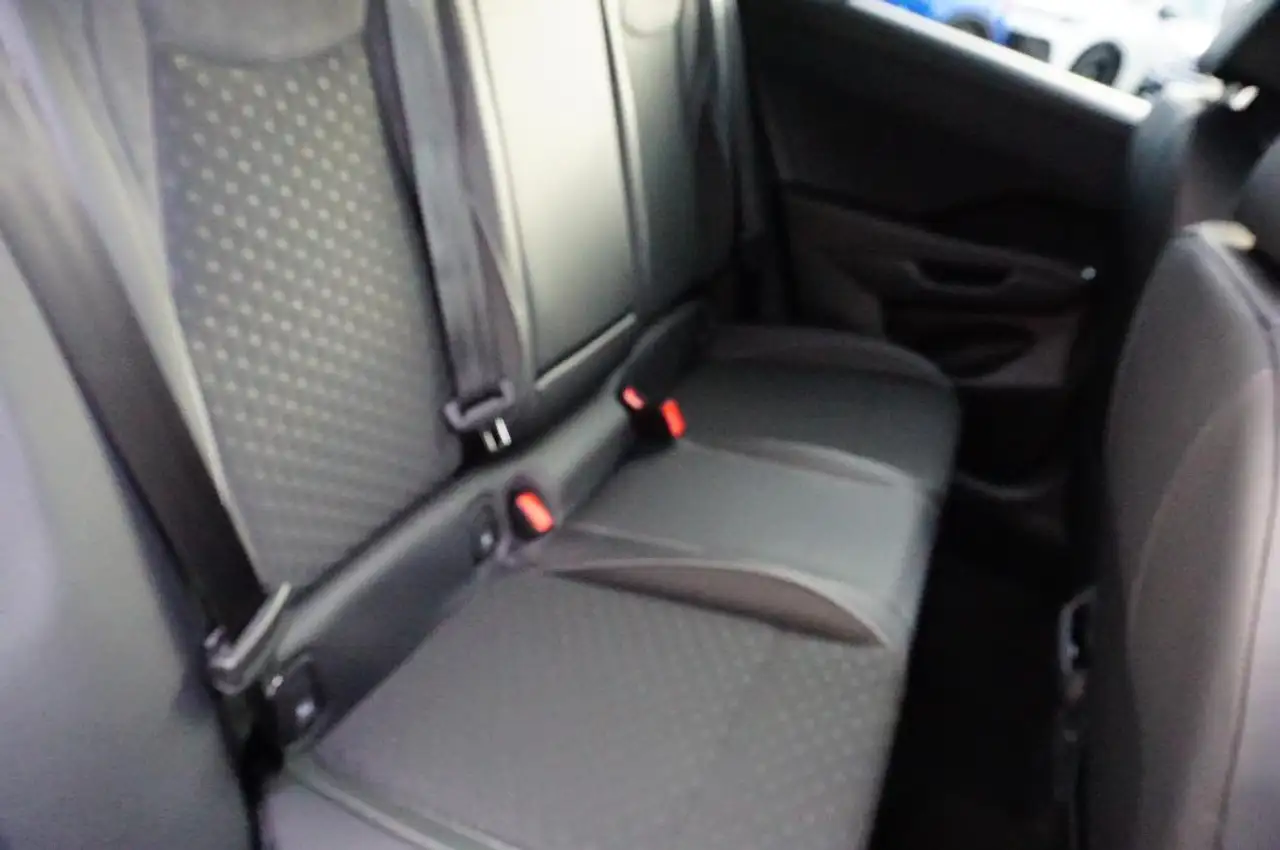 Volkswagen T-Roc R-Line "Black Style" 1.5 l TSI 7-Gang-DSG Navi,LED 12