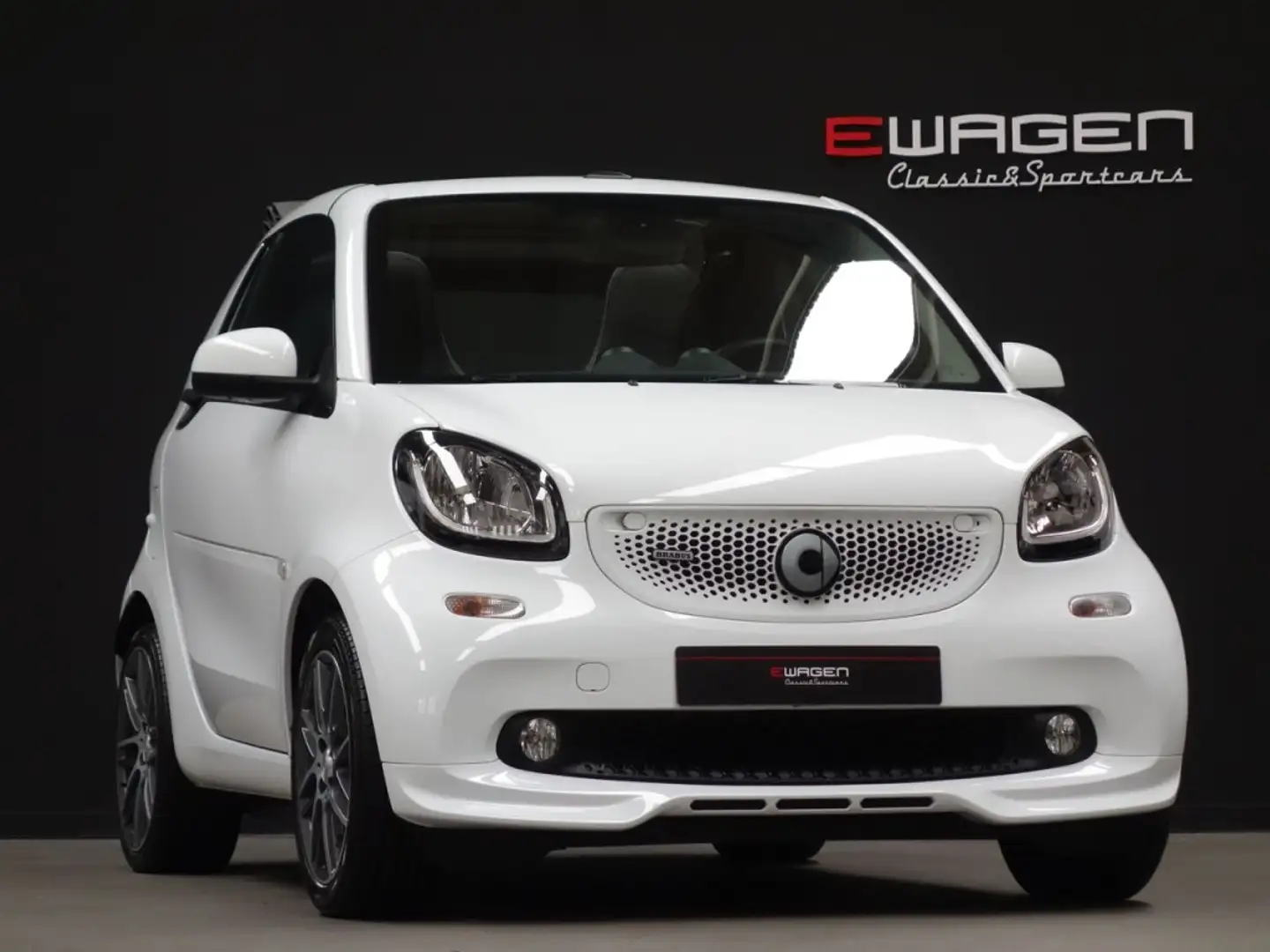 smart forTwo Cabrio 80 Brabus Aut. Blanc - 1