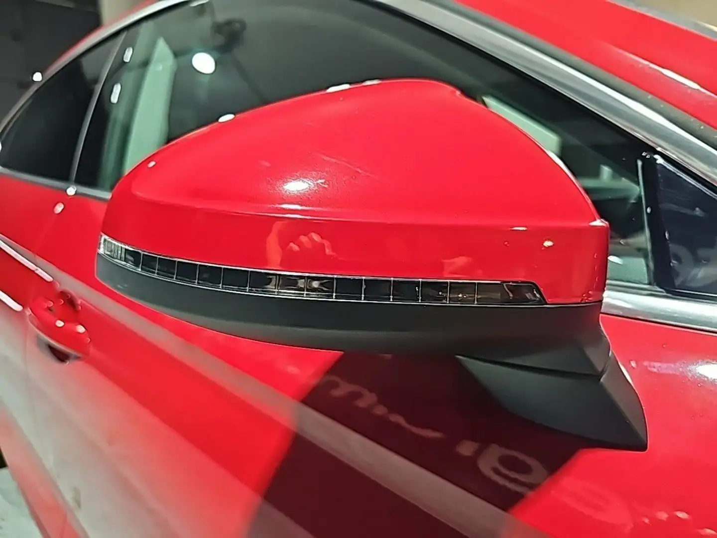 Audi A5 Sportback 2.0TDI S tronic 140kW Rojo - 2