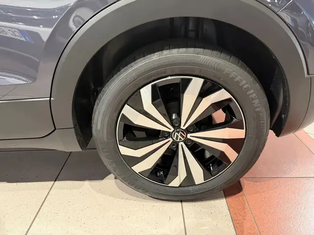 Volkswagen T-Cross view 15