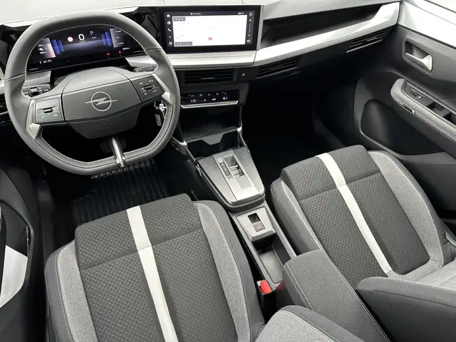 Opel Frontera view 12
