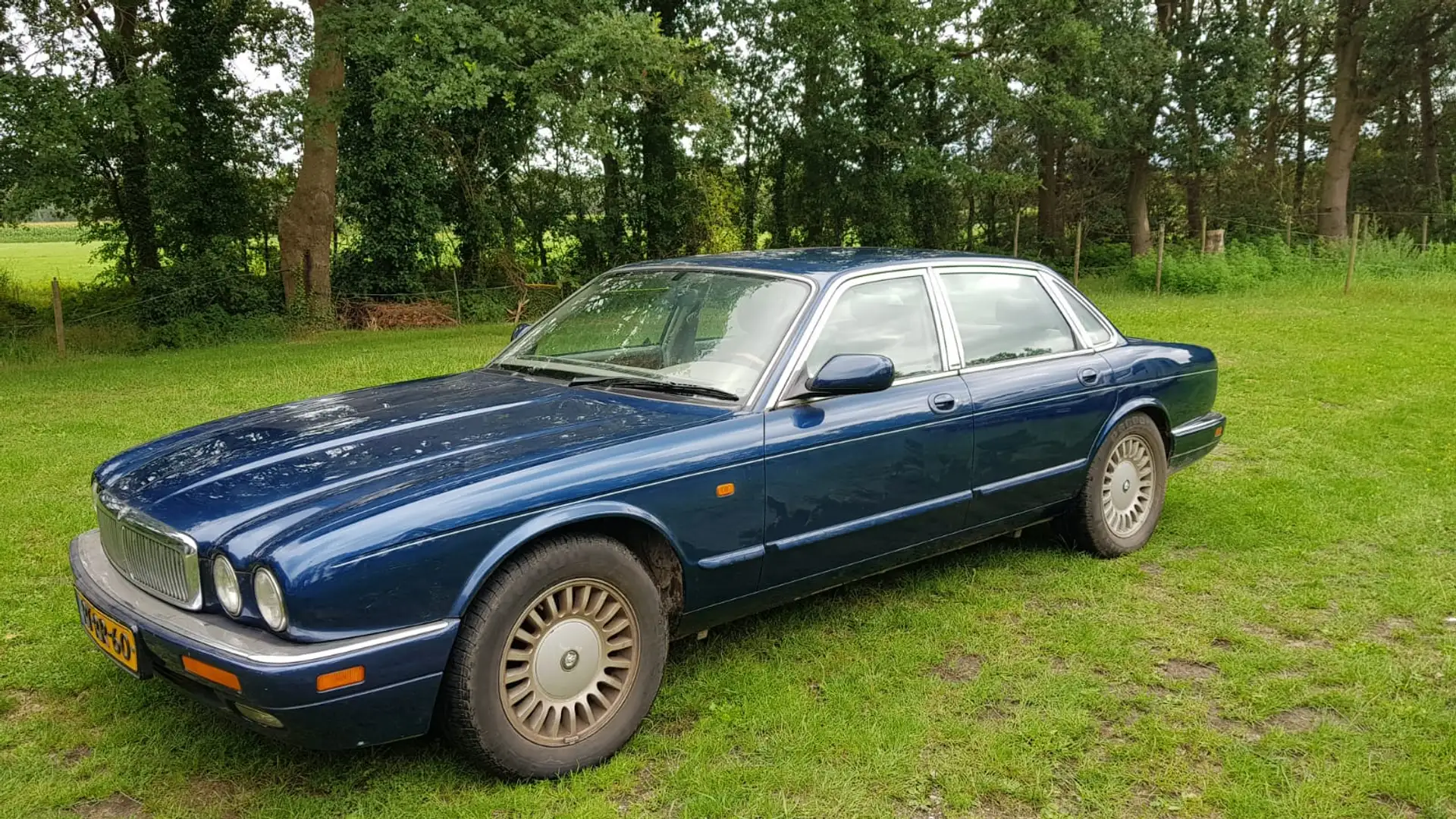 Jaguar Sovereign Sovereign 4.0 Blau - 1