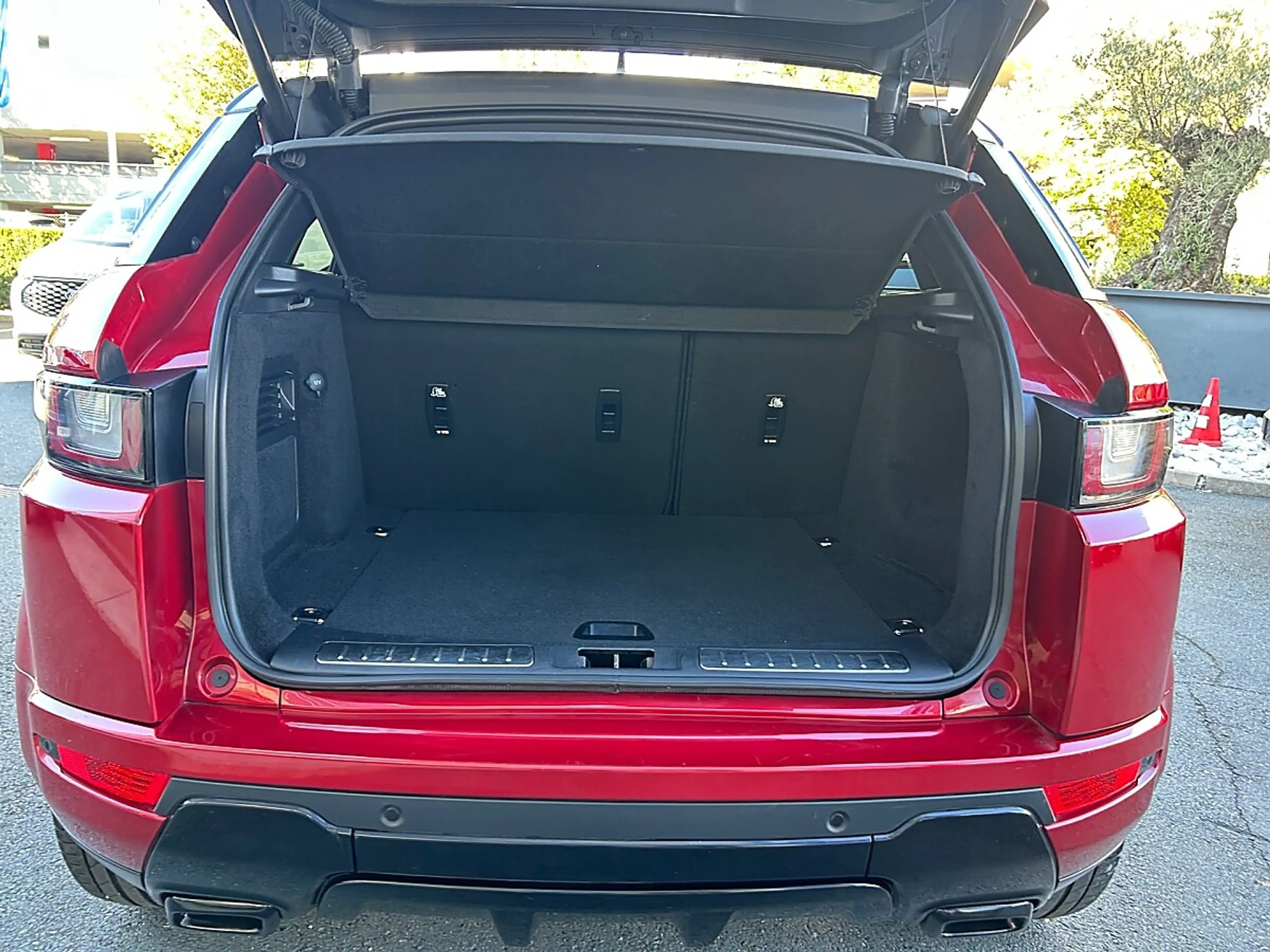 Land Rover Range Rover Evoque HSE Dynamic 2,0 TD4 Aut. — photo 14