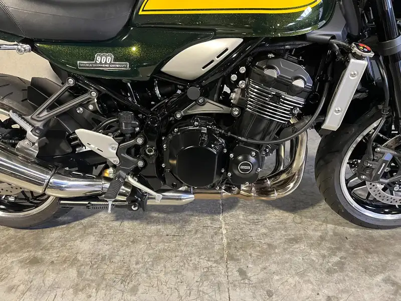 Kawasaki Z900RS - foto 5