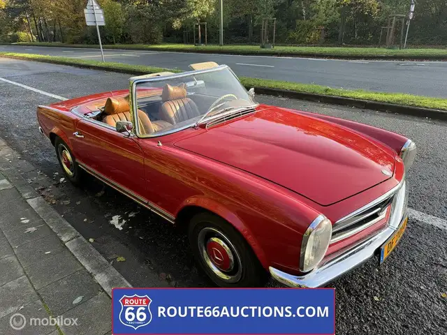 Mercedes-Benz SL 230