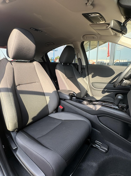 Honda HR-V 1.5 i-VTEC Elegance Automaat Navi Camera Stoelverw — photo 13