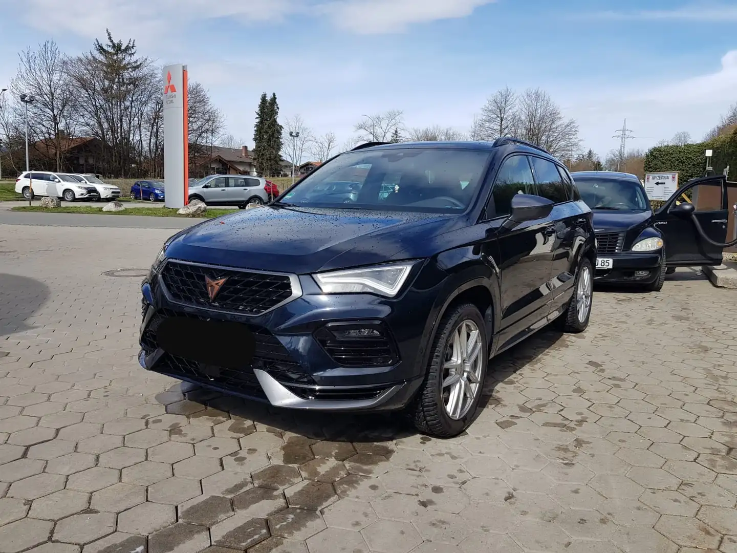 CUPRA Ateca Basis 4Drive Schwarz - 1