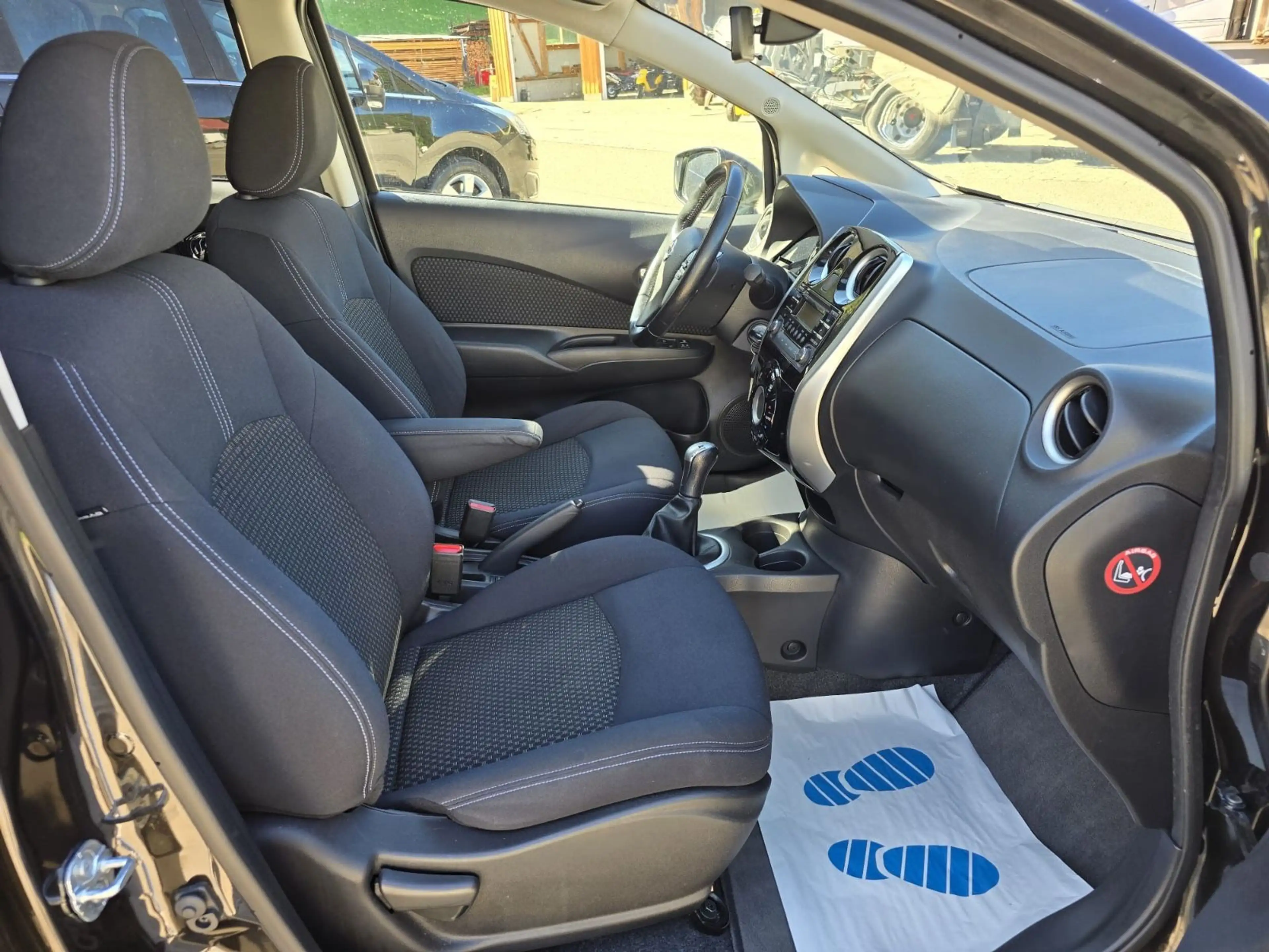 Nissan Note Acenta Standheizung — photo 23