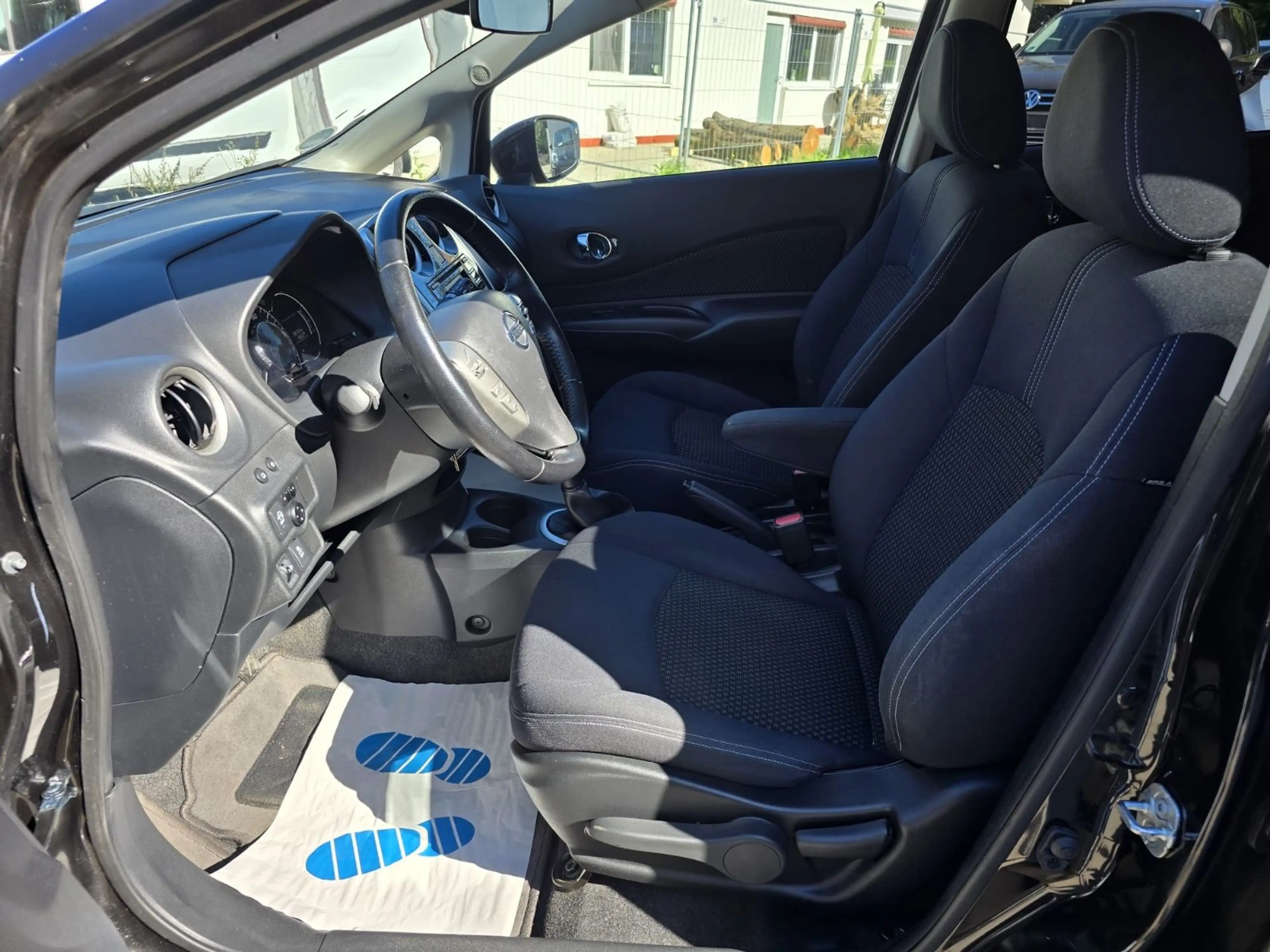 Nissan Note Acenta Standheizung — photo 10