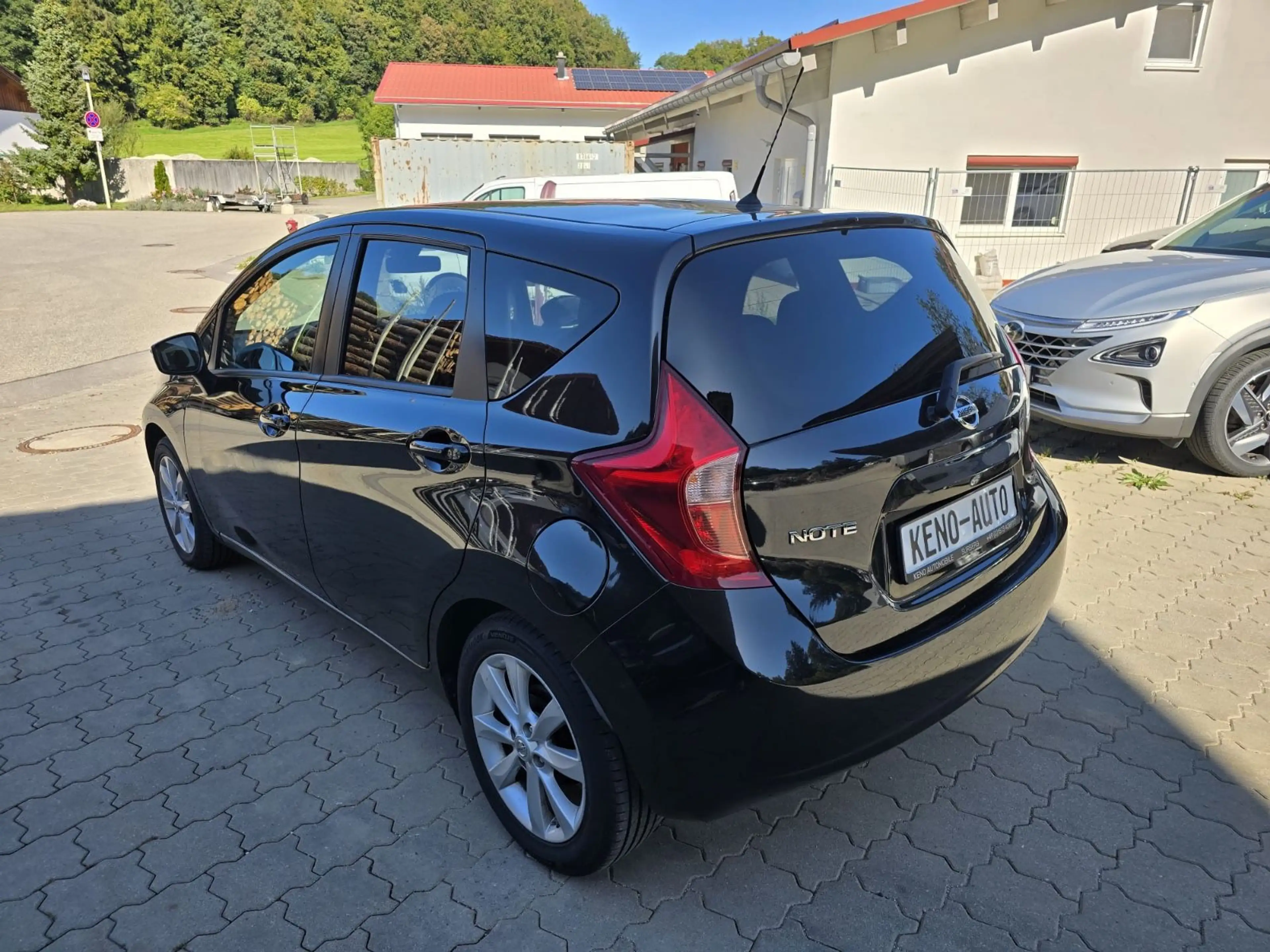 Nissan Note Acenta Standheizung — photo 7