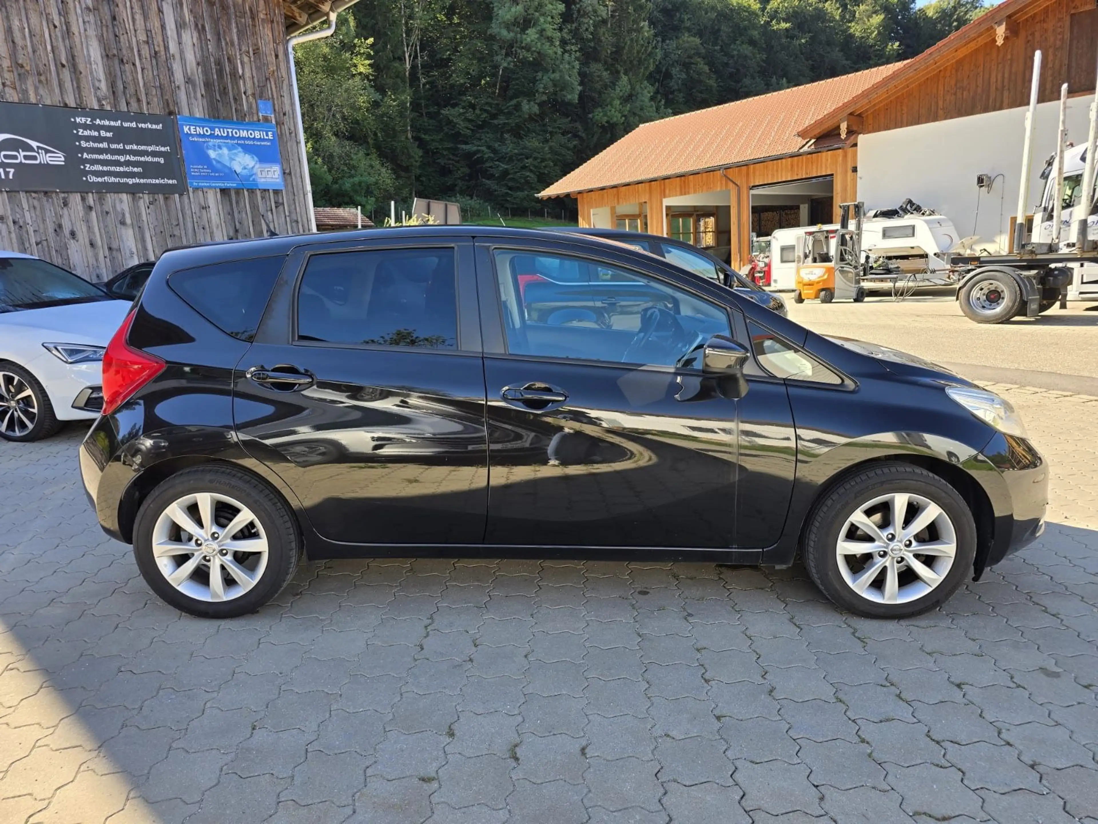 Nissan Note Acenta Standheizung — photo 4