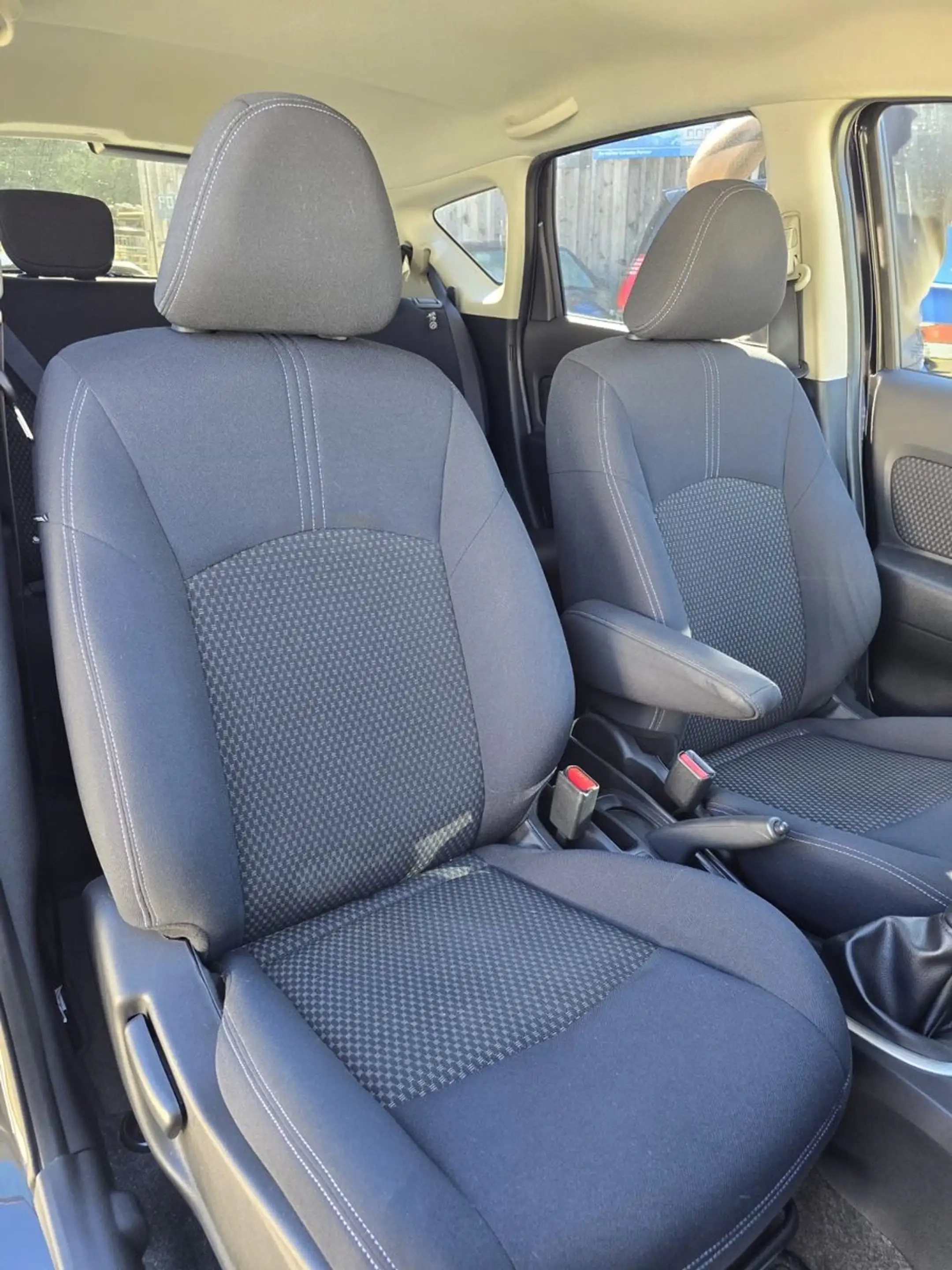 Nissan Note Acenta Standheizung — photo 24