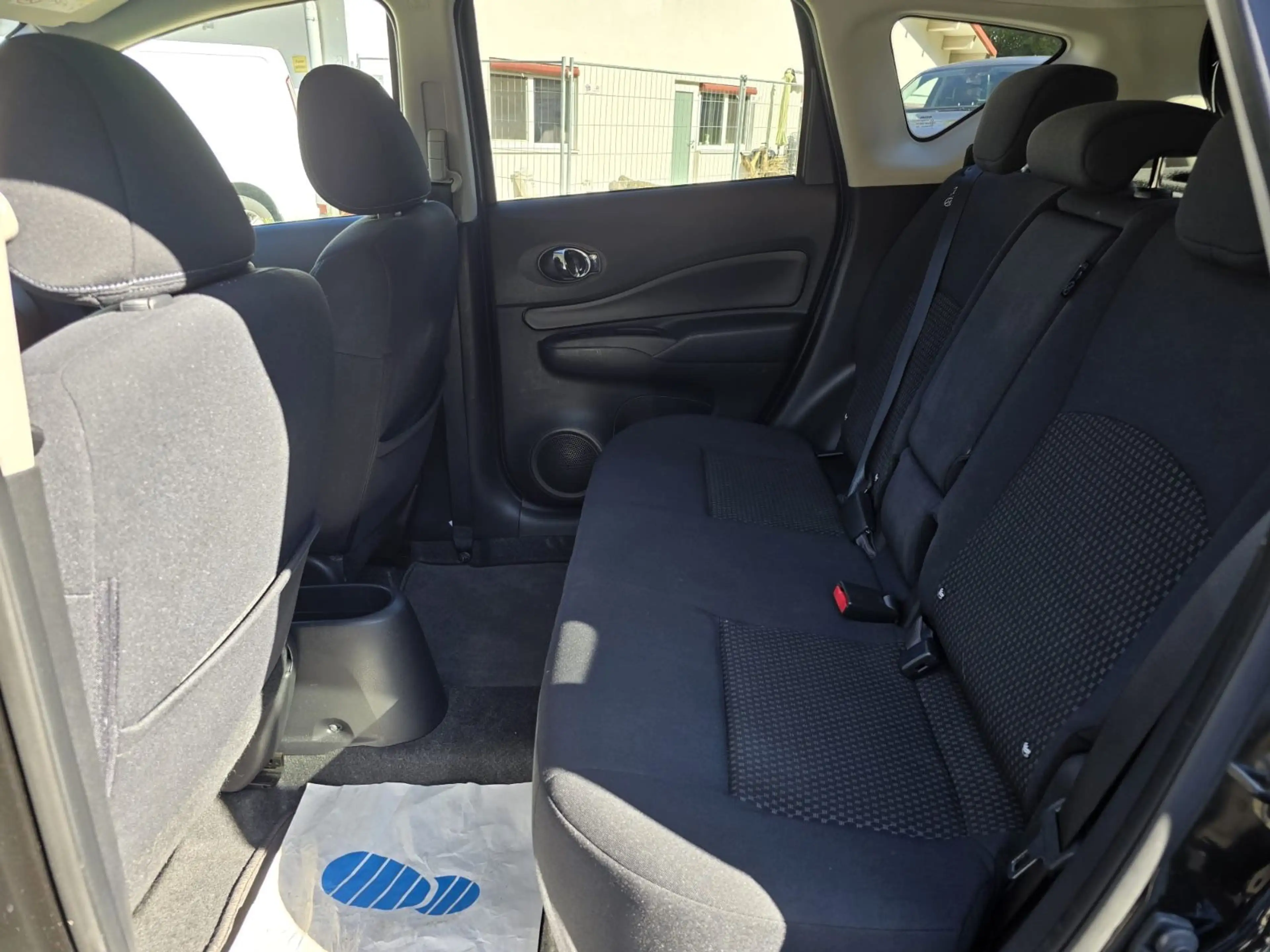 Nissan Note Acenta Standheizung — photo 25