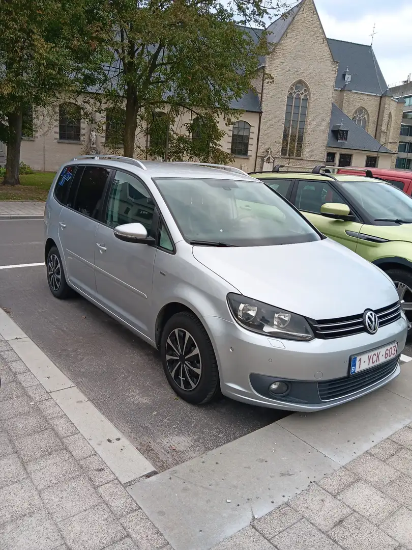 Volkswagen Touran 1.6 TDI DPF Life - 1