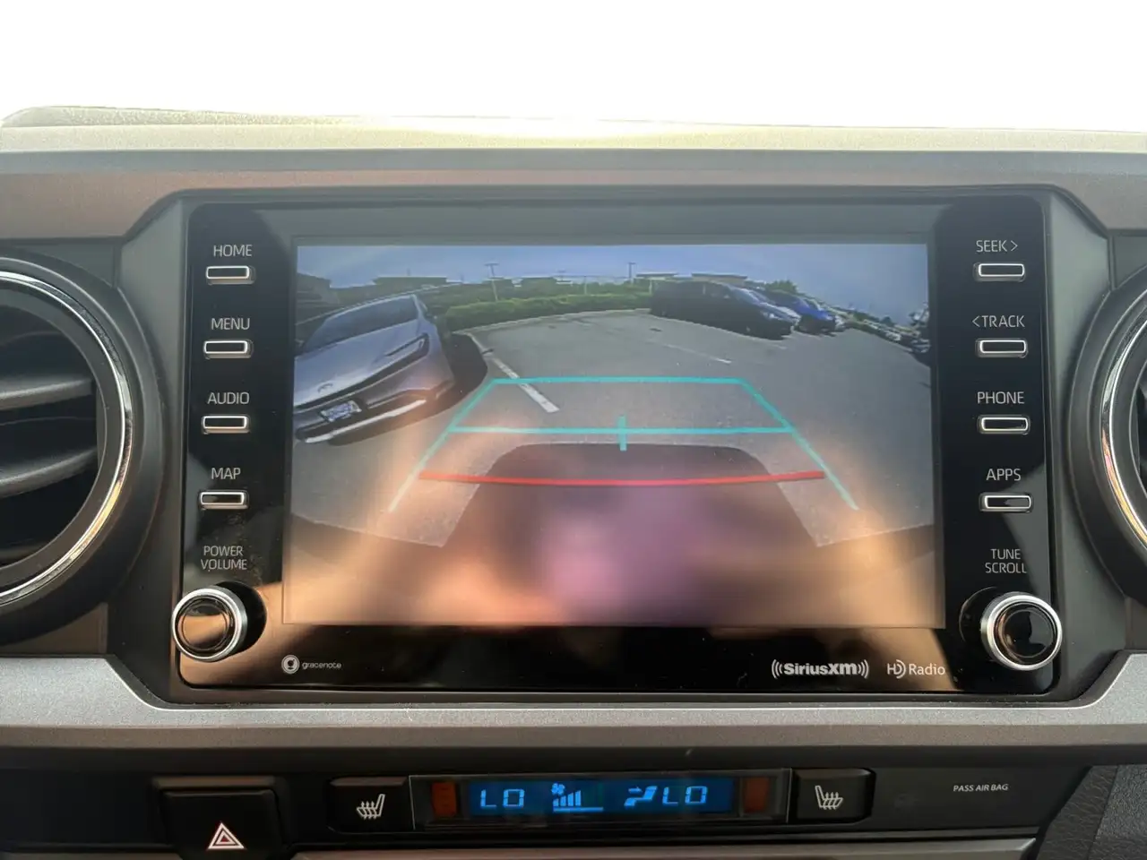Toyota Tacoma снимка Toyota Tacoma