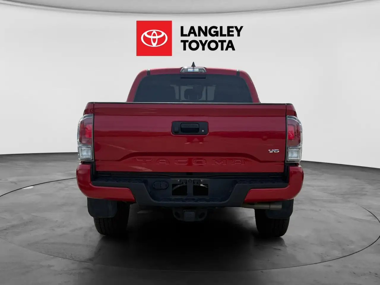 Toyota Tacoma снимка Toyota Tacoma