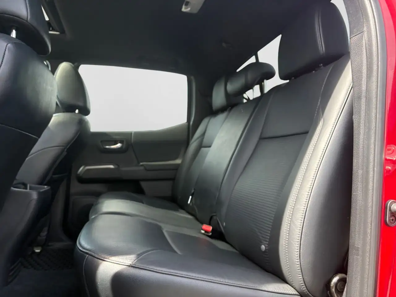 Toyota Tacoma снимка Toyota Tacoma